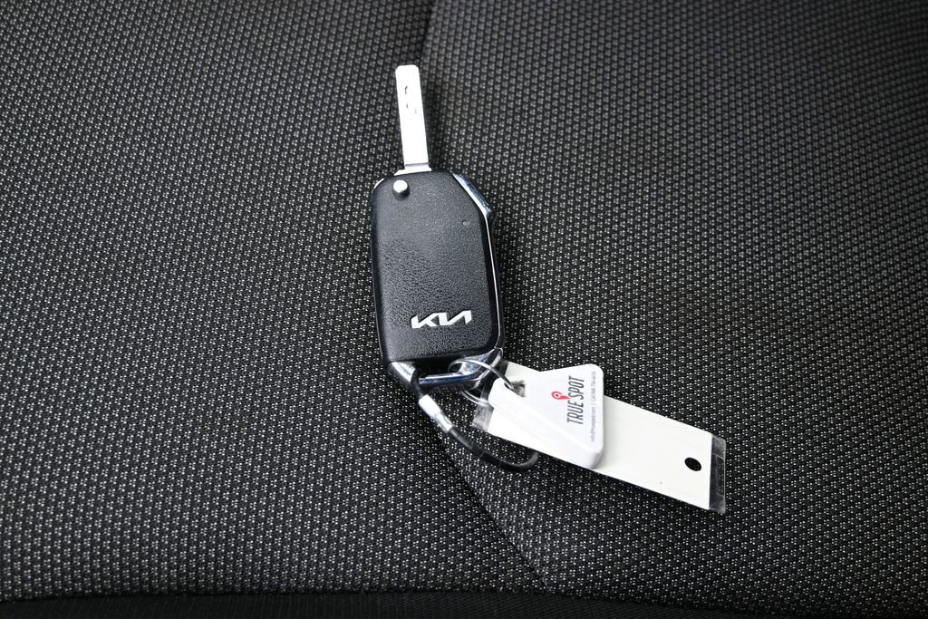 Used 2024 Kia Forte LXS FWD image 26