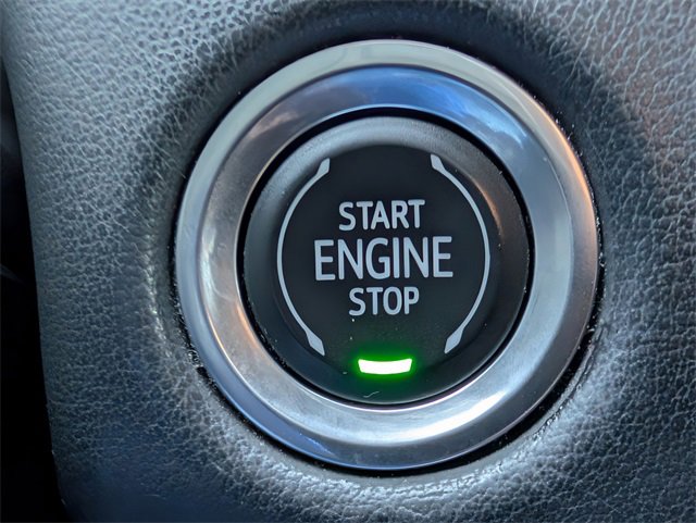 Used 2022 Chevrolet Suburban LT w/ LT Signature Plus Package image 26