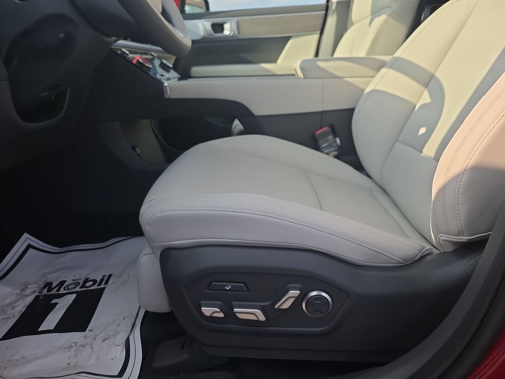 New 2026 Hyundai Santa Fe Calligraphy AWD/4WD image 12