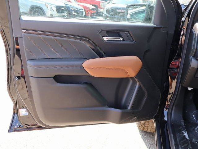 New 2026 GMC Canyon AT4 image 20