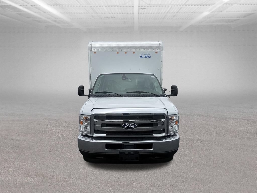 New 2027 Ford E-450 and Econoline 450 Super Duty w/ Power Equipment Group RWD image 11