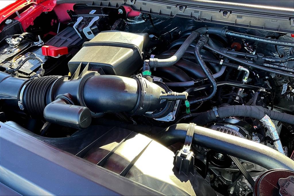 New 2026 Ford F350 XLT w/ FX4 Off-Road Package image 28