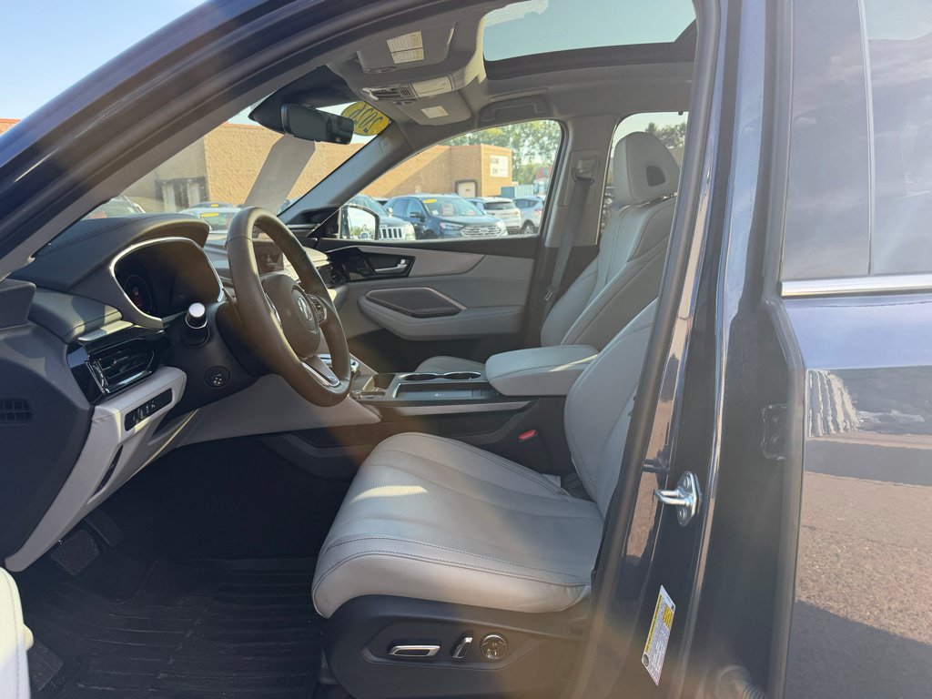 Used 2026 Acura MDX w/ Technology Package AWD/4WD image 7