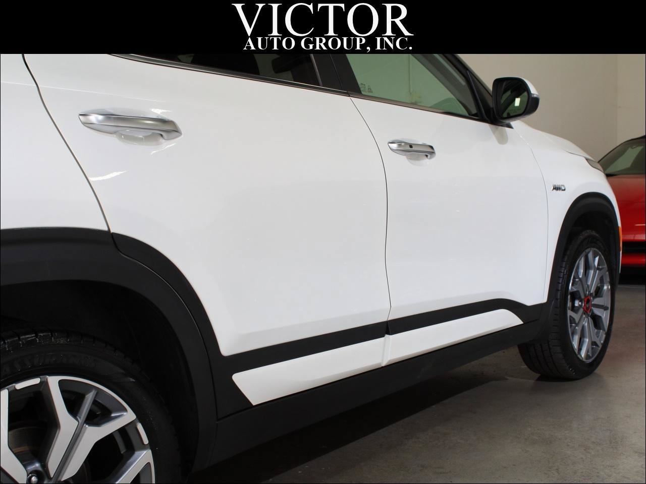 Used 2021 Kia Seltos SX AWD/4WD image 13