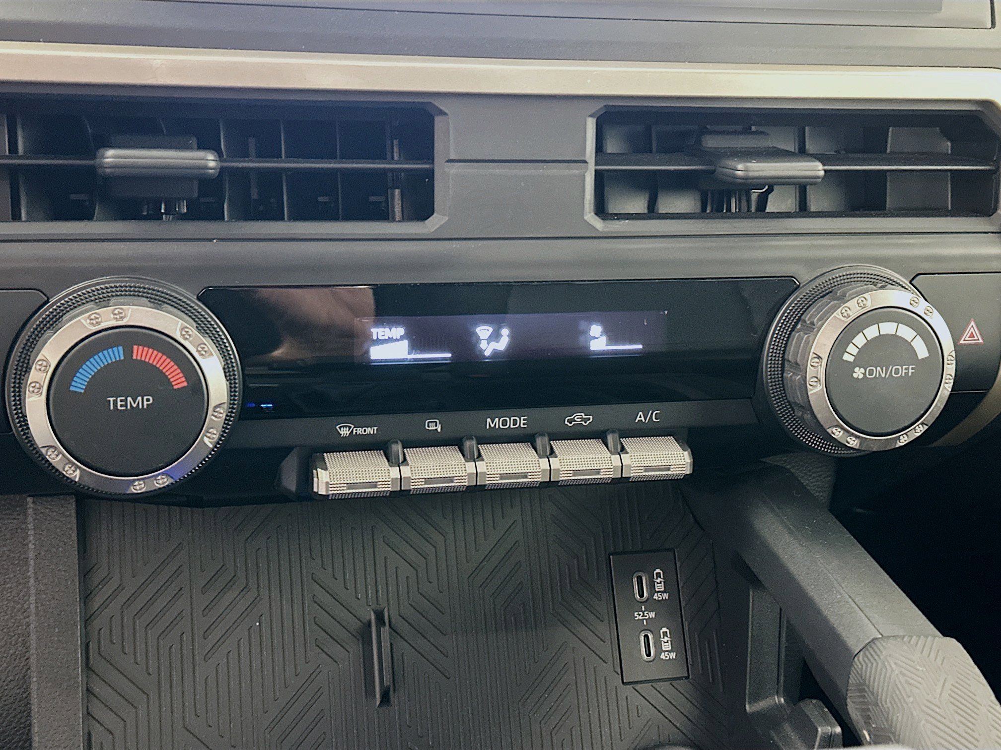 Used 2024 Toyota Tacoma SR image 22