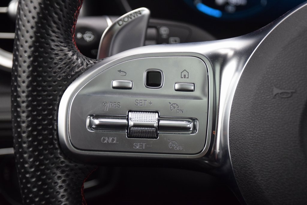 Certified 2022 Mercedes-Benz GLC 43 AMG 4MATIC image 23