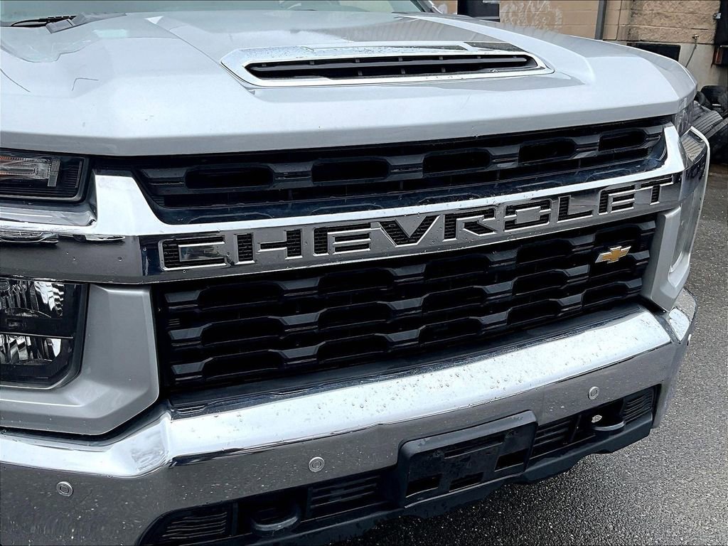 Used 2020 Chevrolet Silverado 2500 LT w/ Fleet Comfort Package image 27
