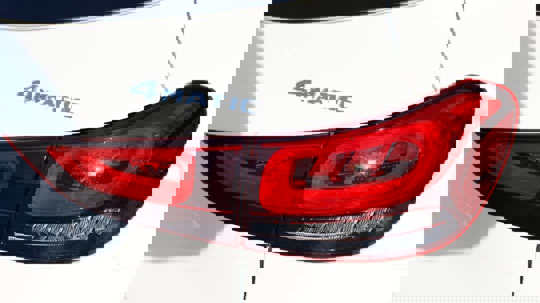 Certified 2023 Mercedes-Benz GLA 250 4MATIC w/ Premium Package image 14