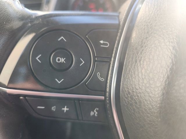 Used 2020 Toyota Camry XSE image 28