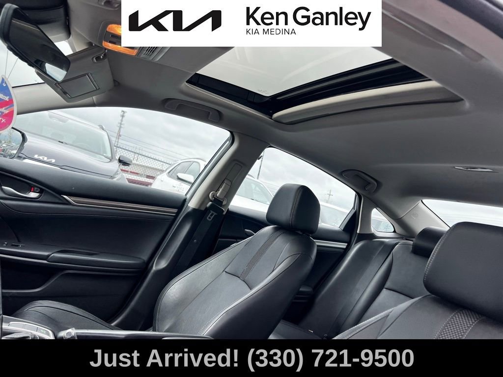 Used 2020 Honda Civic Touring image 11