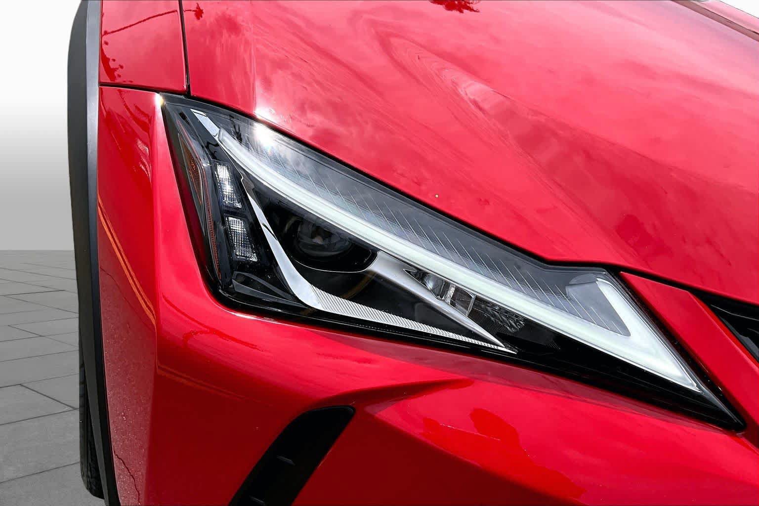 Used 2020 Lexus UX 250h AWD/4WD image 28