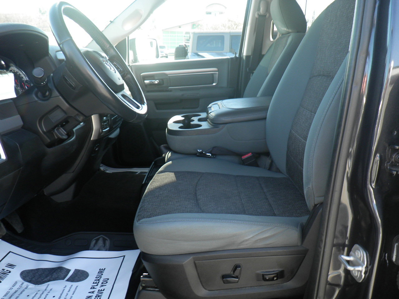 Used 2017 RAM 1500 Big Horn image 15