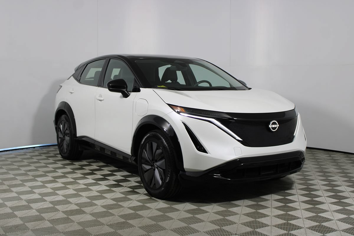 Used 2023 Nissan Ariya AWD image 27