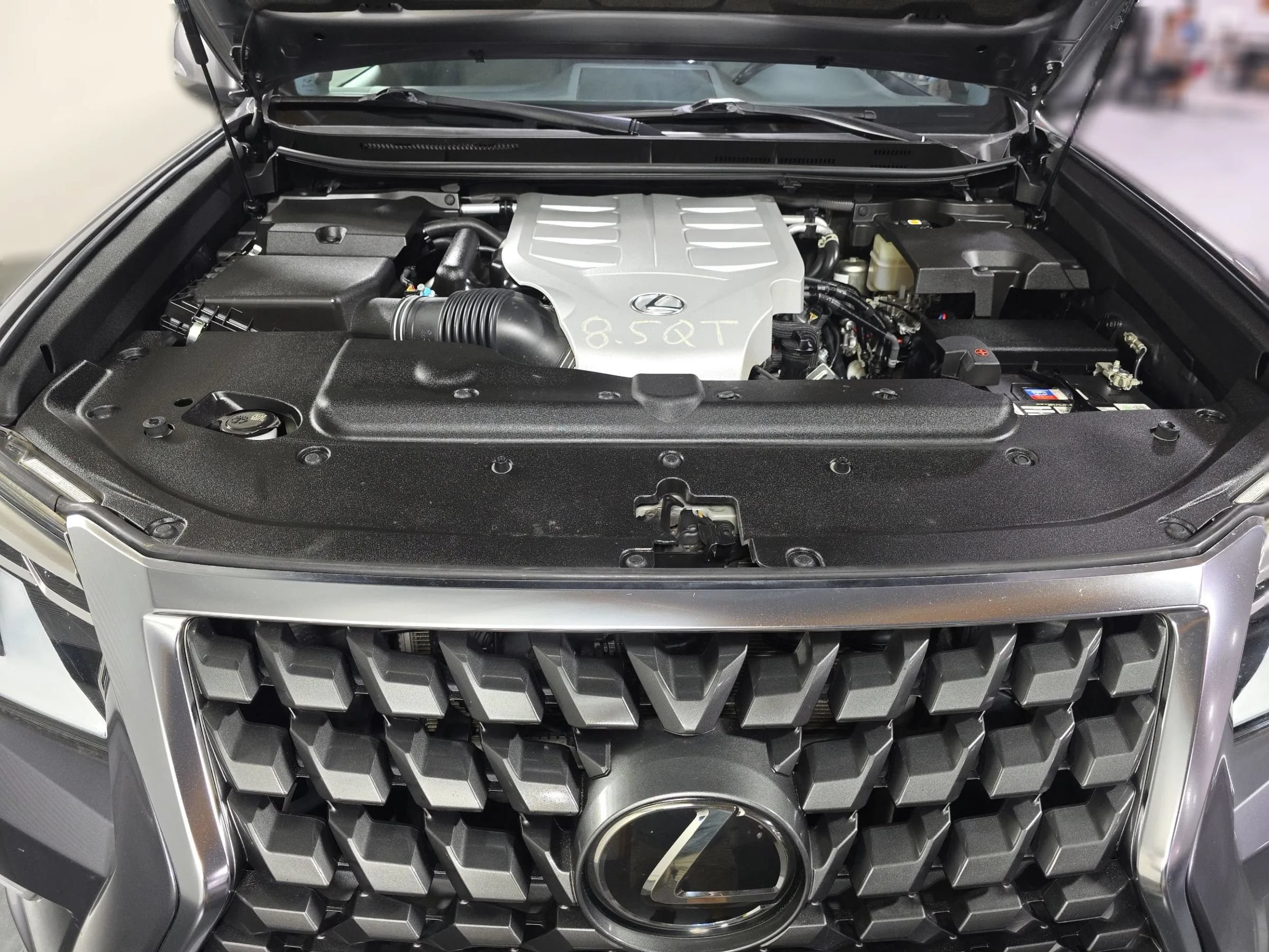 Used 2021 Lexus GX 460 Premium w/ Premium Package AWD/4WD image 16