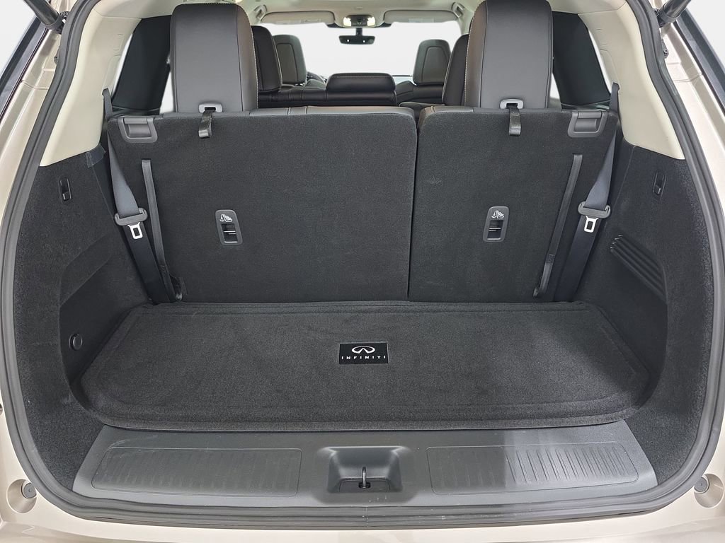 Certified 2026 INFINITI QX60 Luxe w/ Cargo Package AWD/4WD image 32