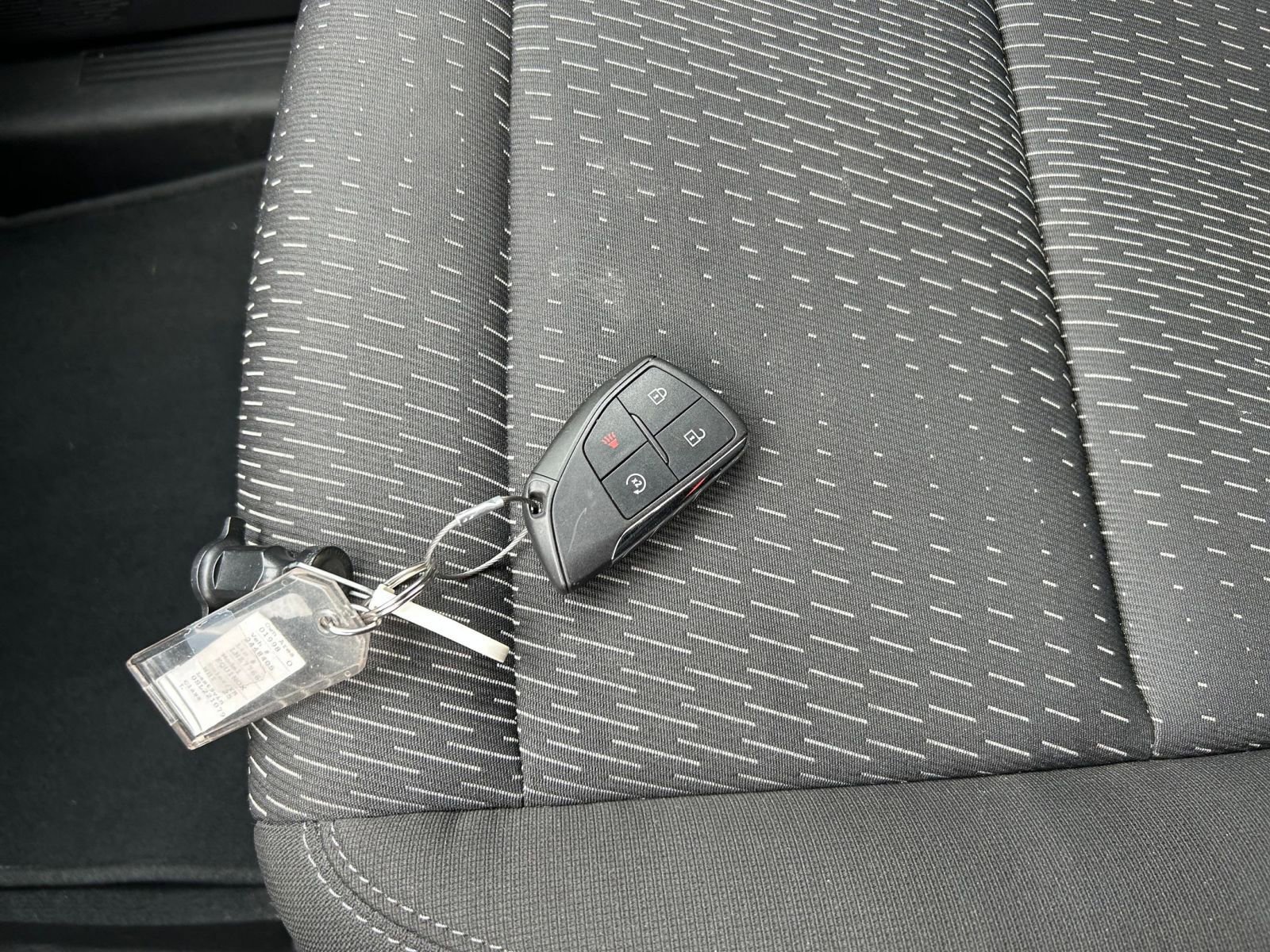 Used 2025 Chevrolet Equinox LT FWD image 18