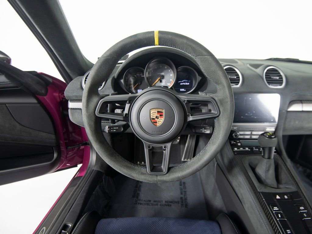 Used 2025 Porsche 718 Cayman GT4 RS image 17