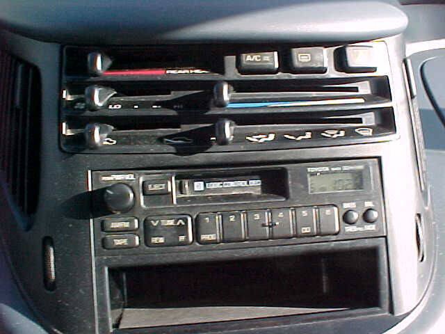 Used 1991 Toyota Previa LE RWD image 24