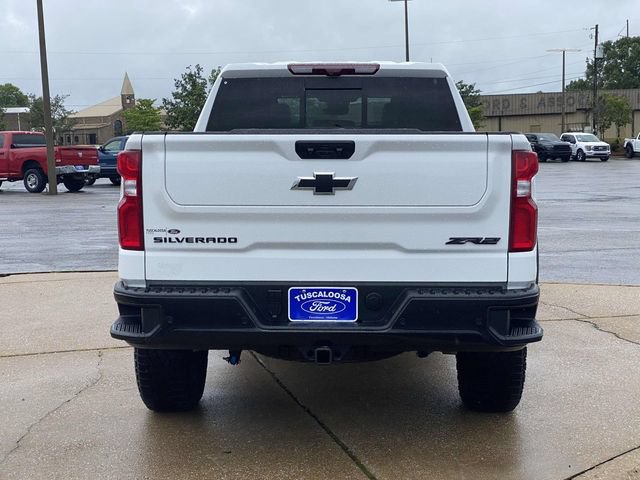 Used 2025 Chevrolet Silverado 1500 ZR2 w/ Technology Package AWD/4WD image 3