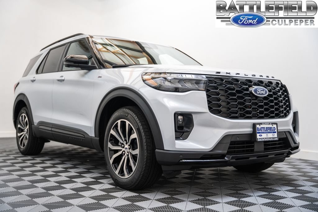 New 2026 Ford Explorer ST-Line
