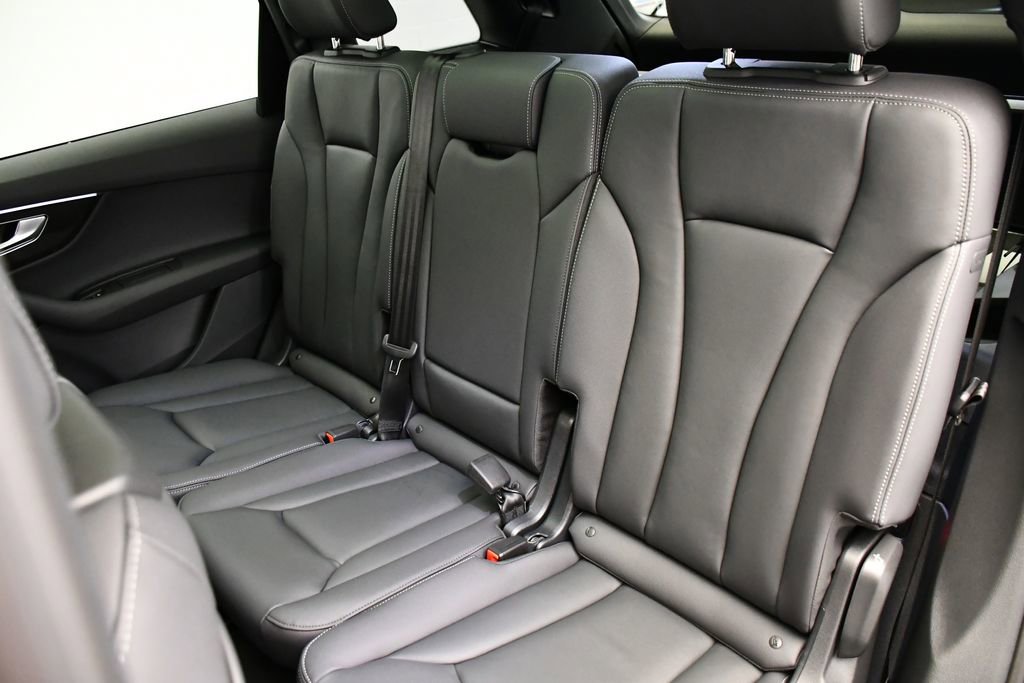 New 2026 Audi Q7 2.0T Premium image 44