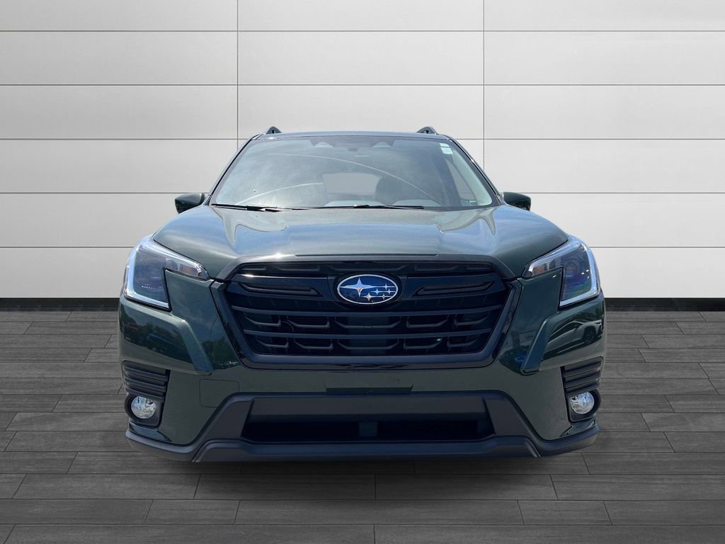 Used 2023 Subaru Forester Premium AWD/4WD image 8