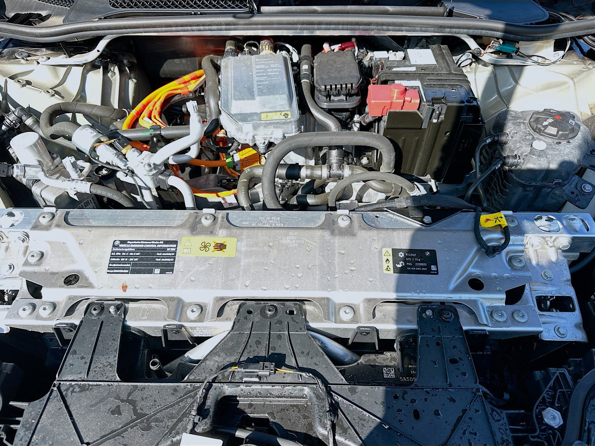 Used 2024 BMW iX xDrive50 w/ Sport Package image 34