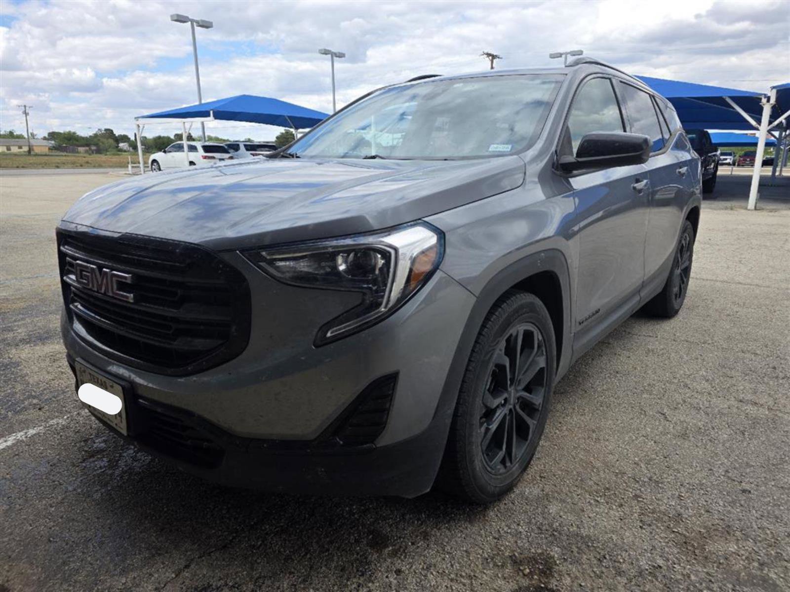 Used 2020 GMC Terrain SLE w/ Elevation Edition FWD image 2