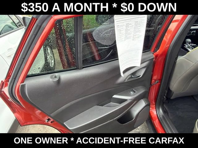 Used 2024 Chevrolet Trax ACTIV w/ Sunroof Package FWD image 32