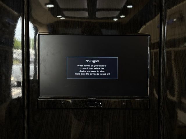Used 2019 Mercedes-Benz Sprinter 3500 image 44