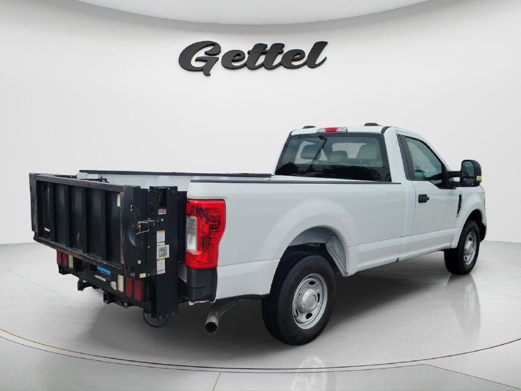 Used 2021 Ford F250 XL w/ Power Equipment Group RWD image 5