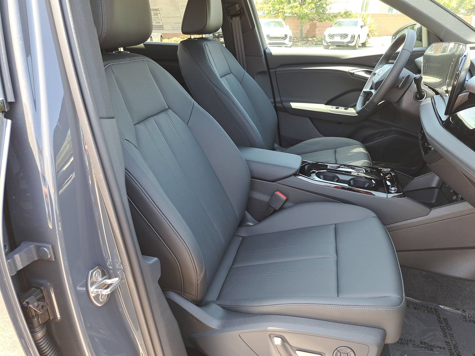 New 2027 Audi Q6 e-tron Premium Plus AWD/4WD image 10