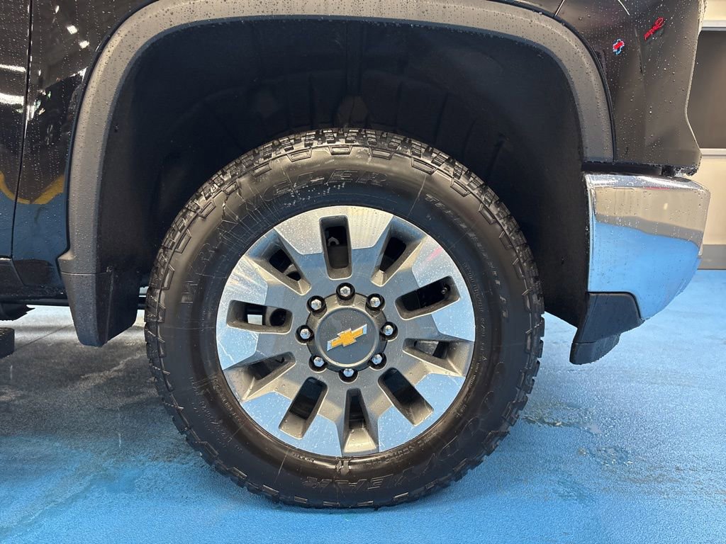 New 2026 Chevrolet Silverado 2500 LT w/ All Star Edition AWD/4WD image 3