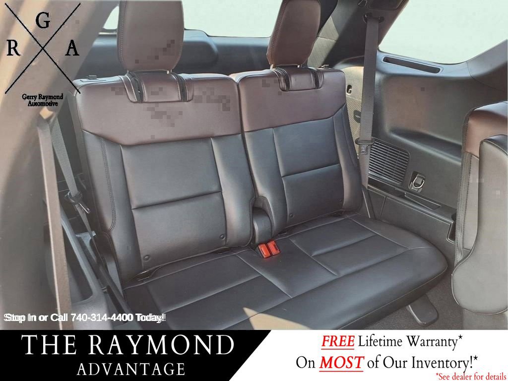 Used 2023 Ford Explorer Platinum w/ Technology Package AWD/4WD image 11