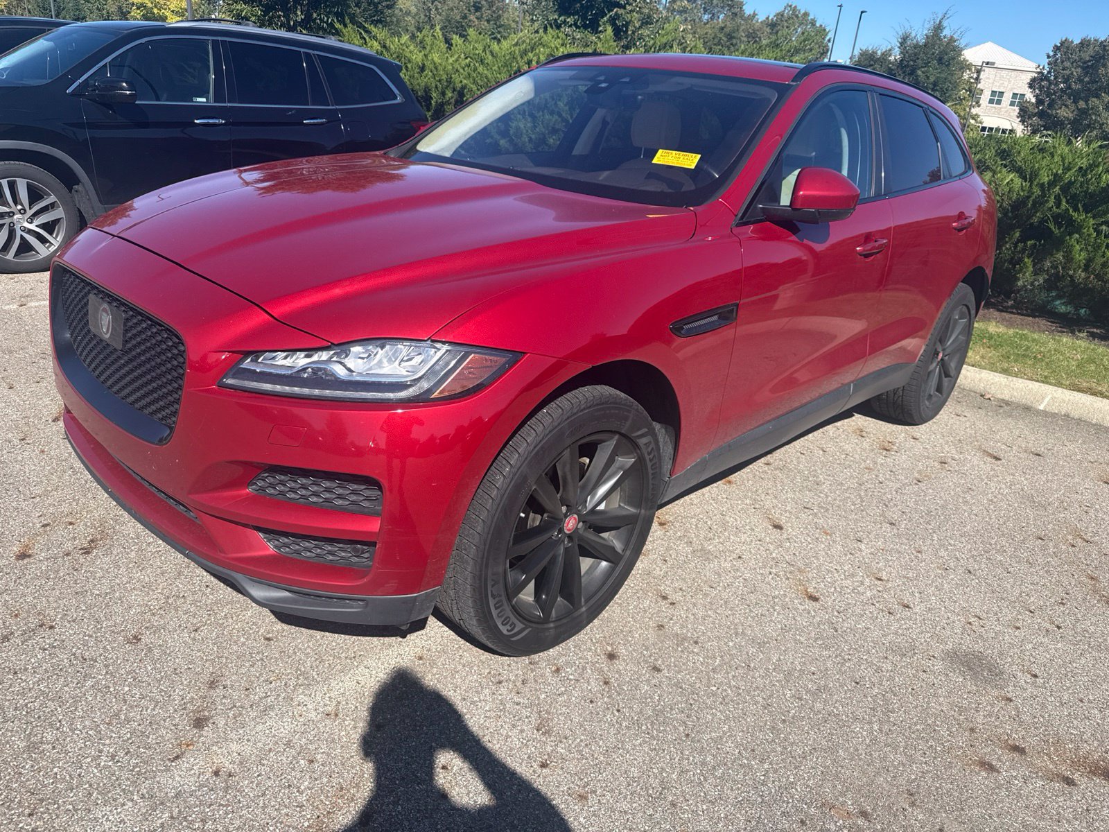 Used 2019 Jaguar F-PACE Prestige AWD/4WD image 1