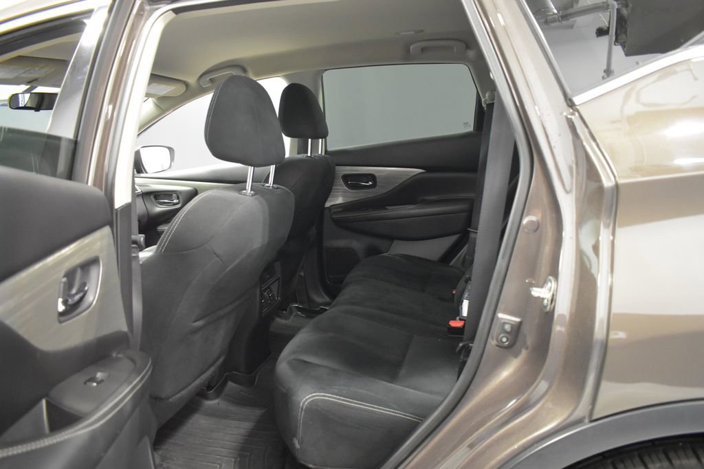 Used 2018 Nissan Murano S AWD/4WD image 29
