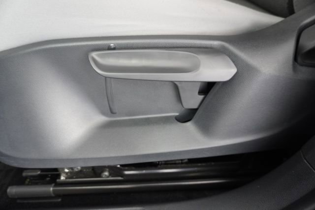 Used 2022 Volkswagen Taos S image 21