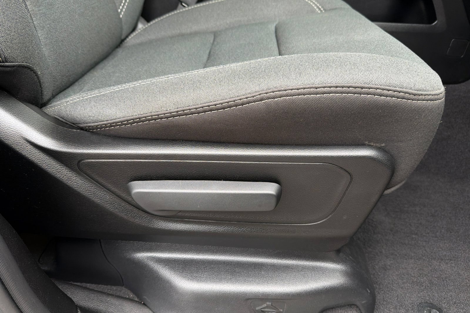 Used 2025 RAM 1500 Big Horn AWD/4WD image 22