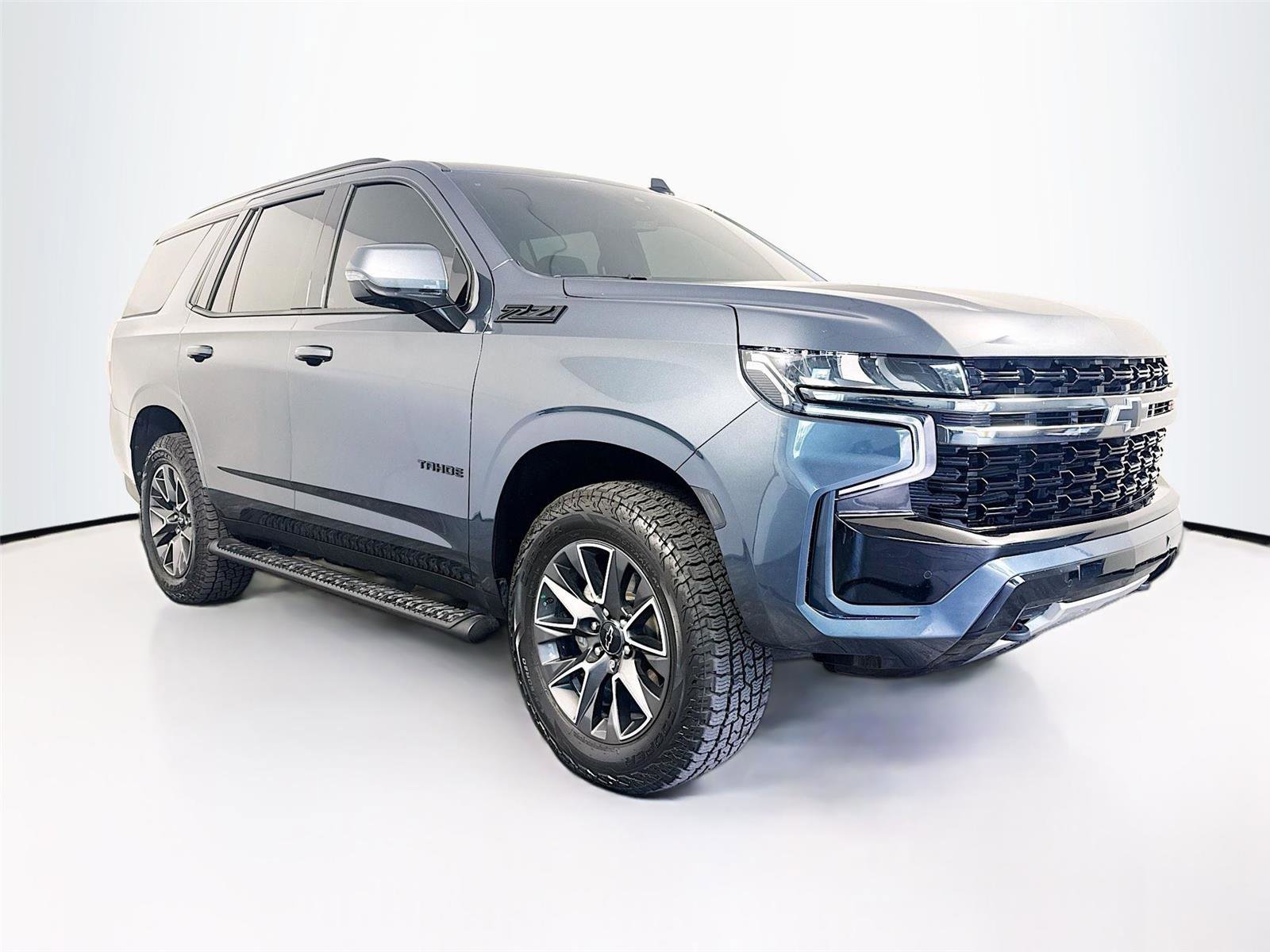 Used 2021 Chevrolet Tahoe Z71 w/ Luxury Package AWD/4WD image 37