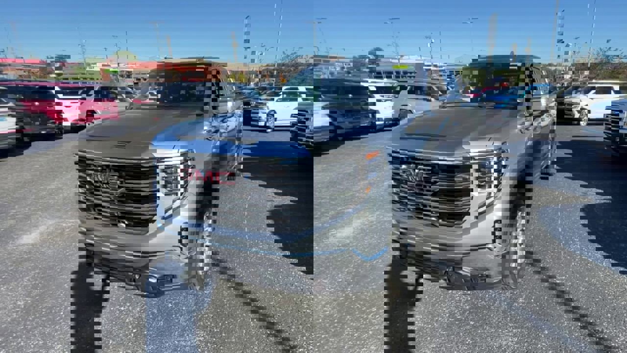 Certified 2024 GMC Sierra 1500 SLT image 4