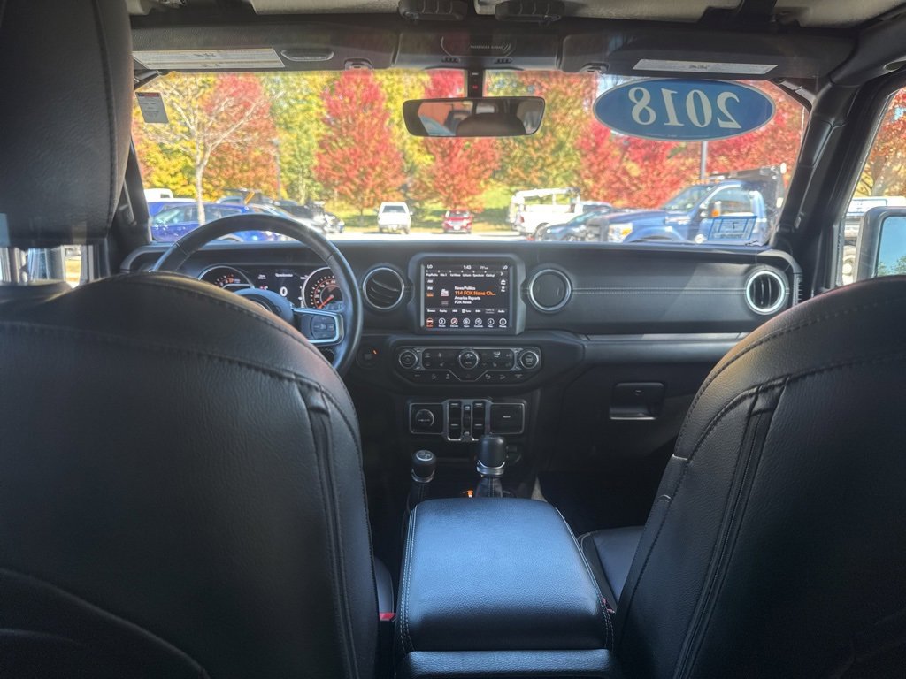Used 2018 Jeep Wrangler Unlimited Sahara image 36