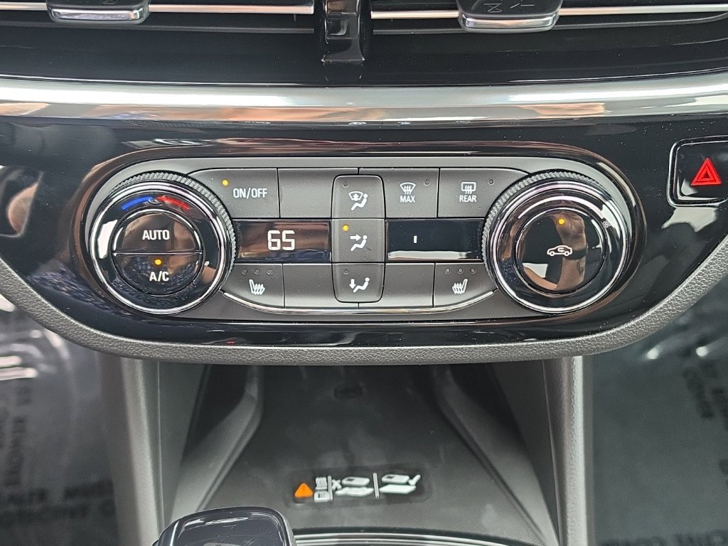 New 2026 Buick Envista Sport Touring w/ Convenience I Package FWD image 24