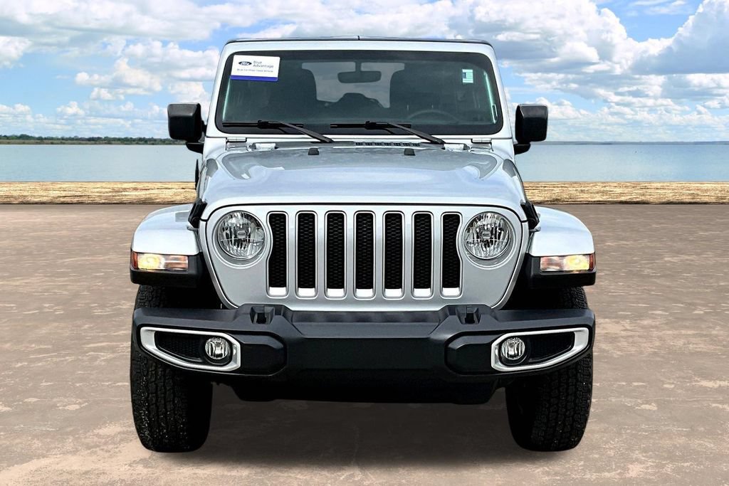 Used 2023 Jeep Wrangler Unlimited Sahara w/ Dual Top Group AWD/4WD image 2