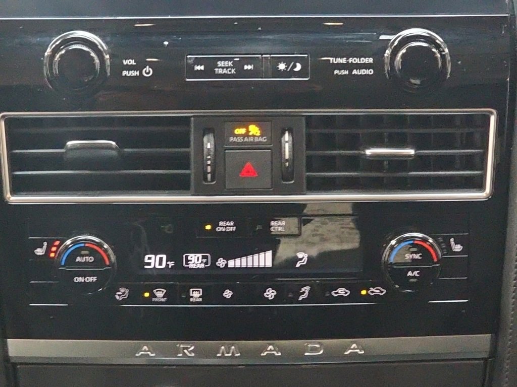 Used 2024 Nissan Armada SV image 21