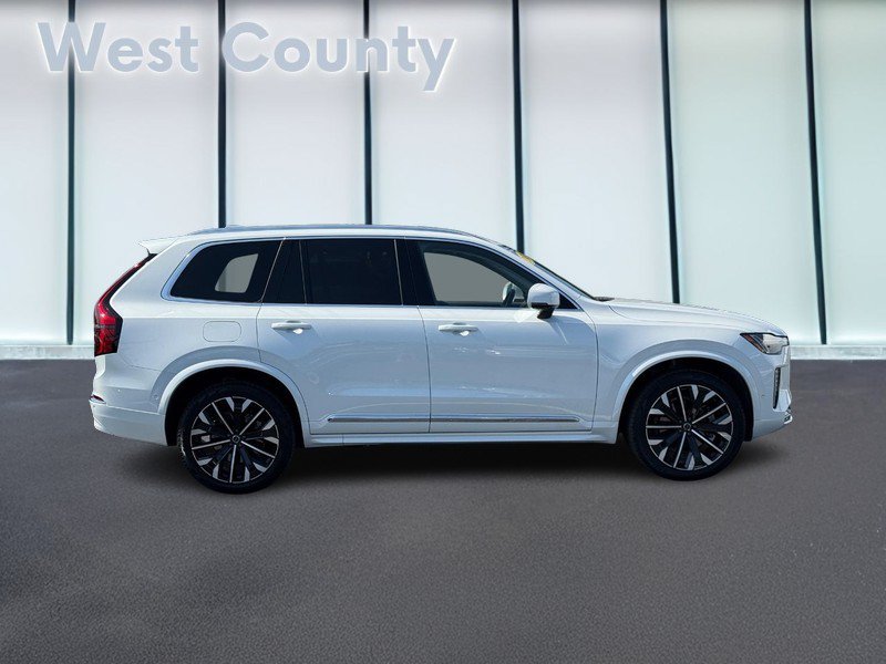 Certified 2026 Volvo XC90 B6 Plus AWD/4WD image 2