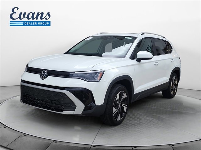 Certified 2025 Volkswagen Taos SE