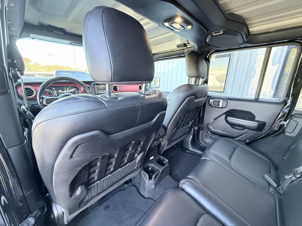 Used 2021 Jeep Wrangler Unlimited Rubicon w/ Xtreme Recon 35" Tire Package image 28