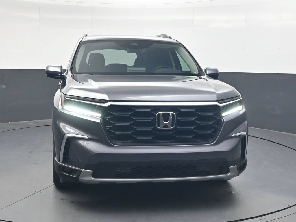 Certified 2025 Honda Pilot EX-L image 9