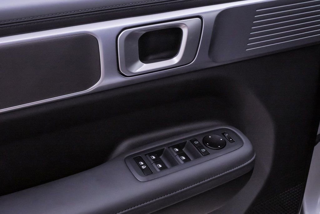 Certified 2026 Hyundai Santa Fe SEL image 32