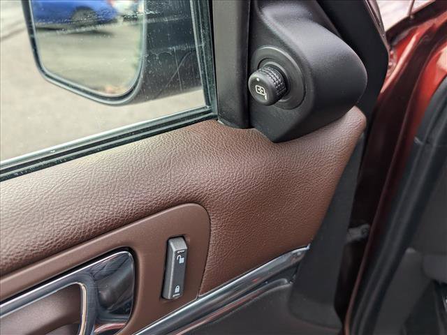 Used 2012 Lincoln MKS AWD image 30